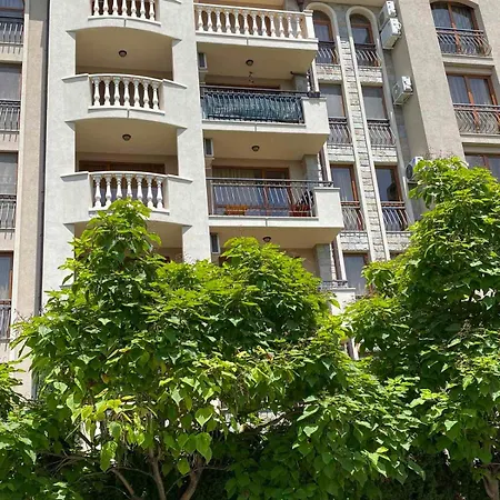 каскадас луксозни нови студия Sunny Beach